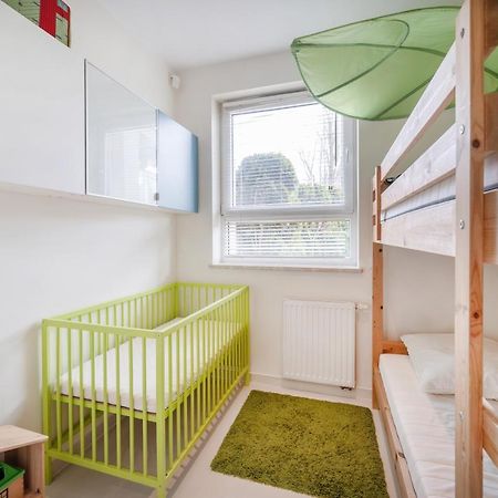 Apartament Rodzinny Family Garden Jastrzebia Gora Bagian luar foto